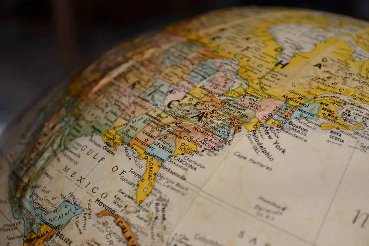 Borders of North American countries on a globe